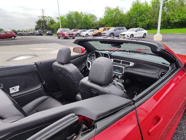 2015 Chevrolet Camaro 2LT - Photo 11