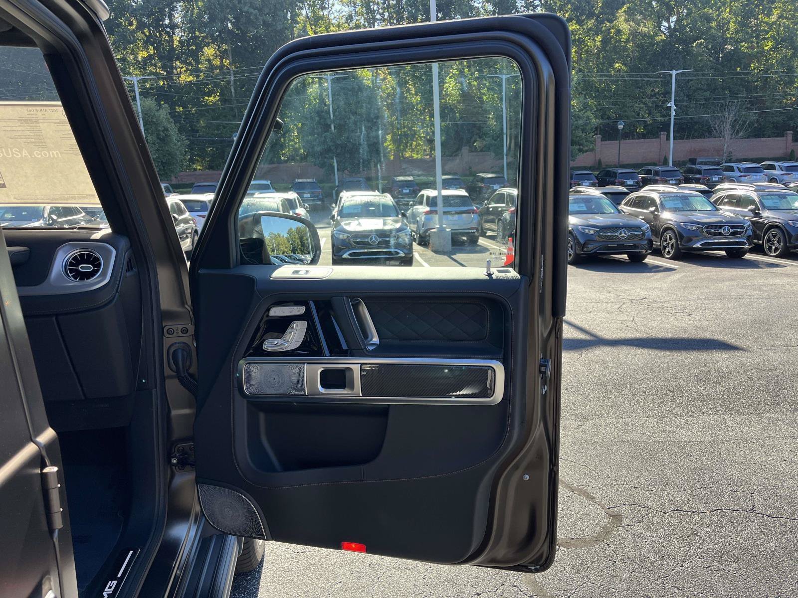 New 2027 MANUFAKTUR Dakota Brown Magno Mercedes-Benz AMG® G 63 SUV image 47