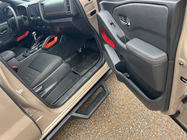Used 2024 Brown Nissan PRO-X image 20
