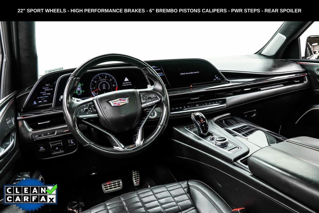 Used 2023 White Cadillac V-Series image 4