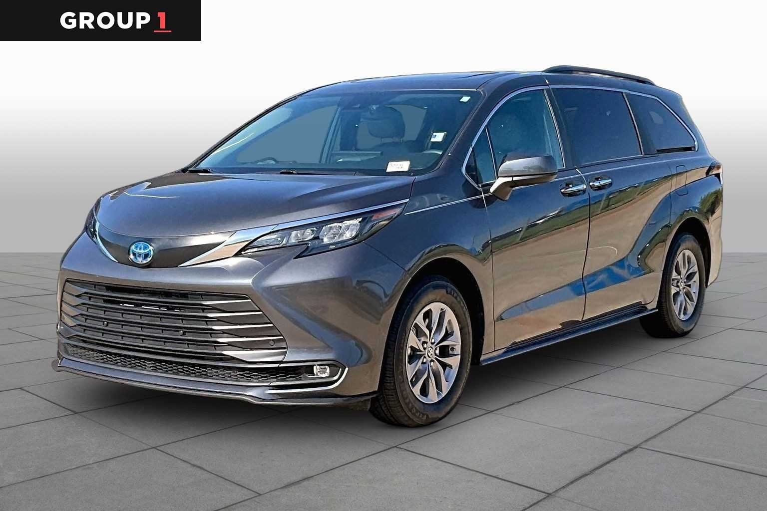2025 Toyota Sienna XLE Autono-MaaS
