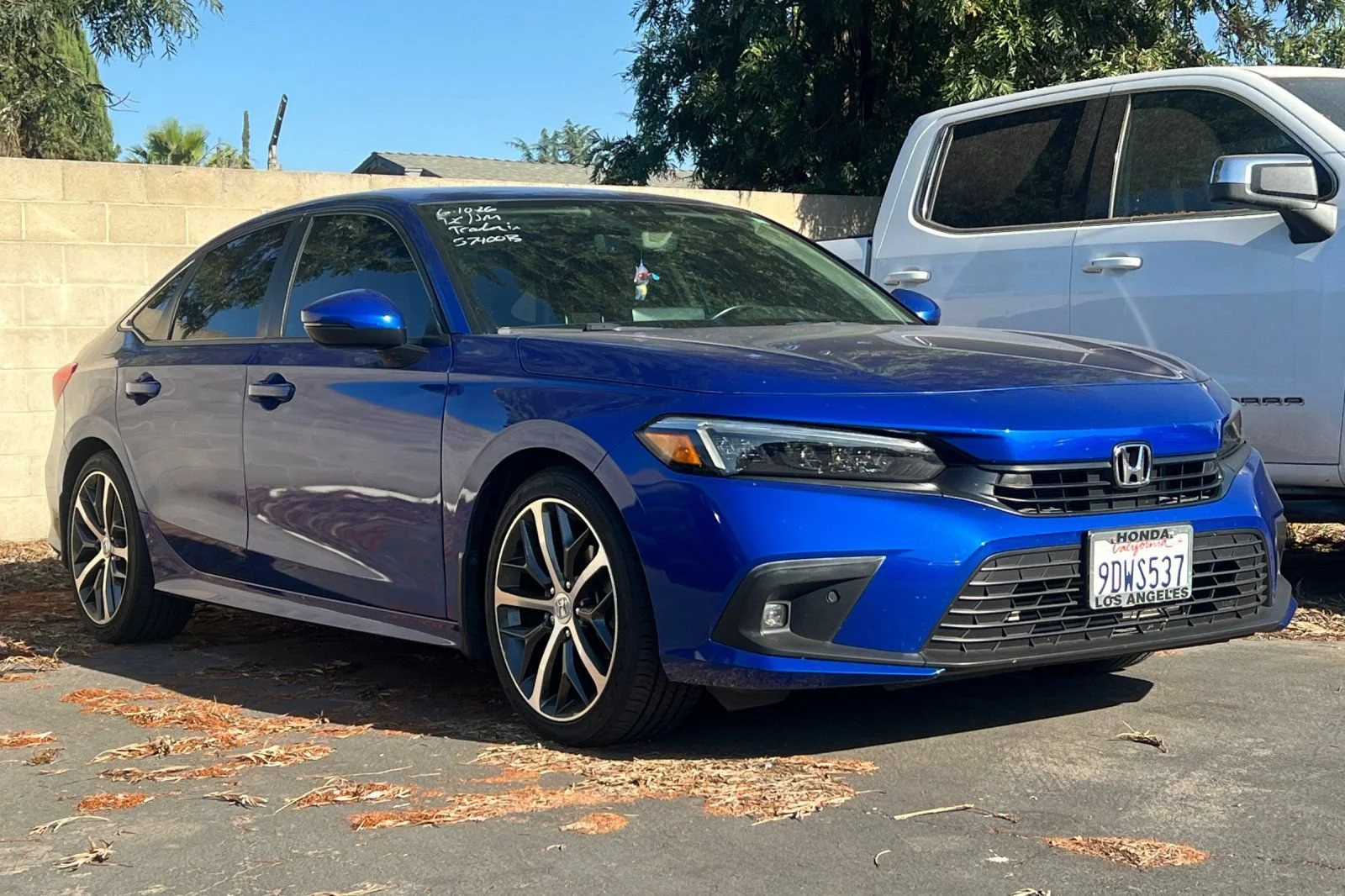 Used 2022 Blue Honda Touring image 2