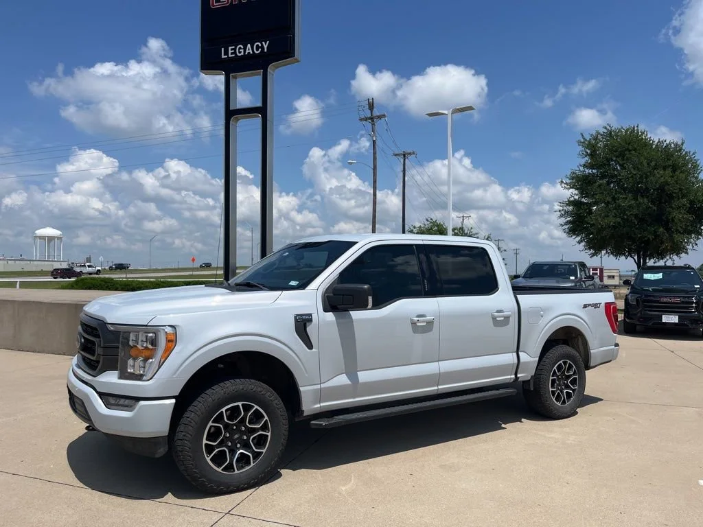2022 Ford F-150 XLT 4x4 SuperCrew 5-1/2 Box's photo