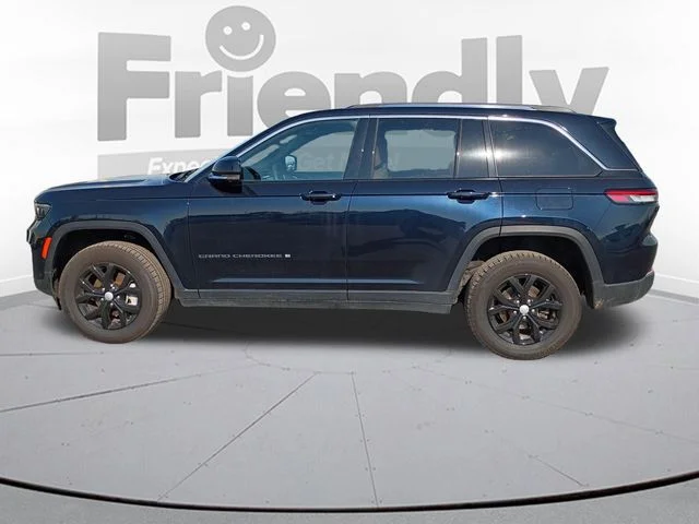 Used 2023 Black Jeep Limited image 8