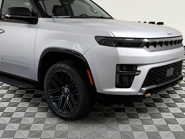 New 2026 Silver Zynith Jeep 85th Anniversary Edition image 24