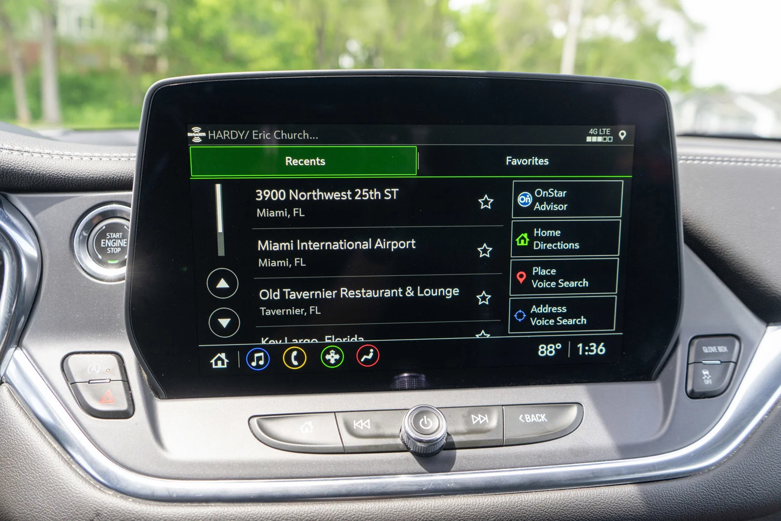 Used 2025 Summit White Chevrolet LT image 17