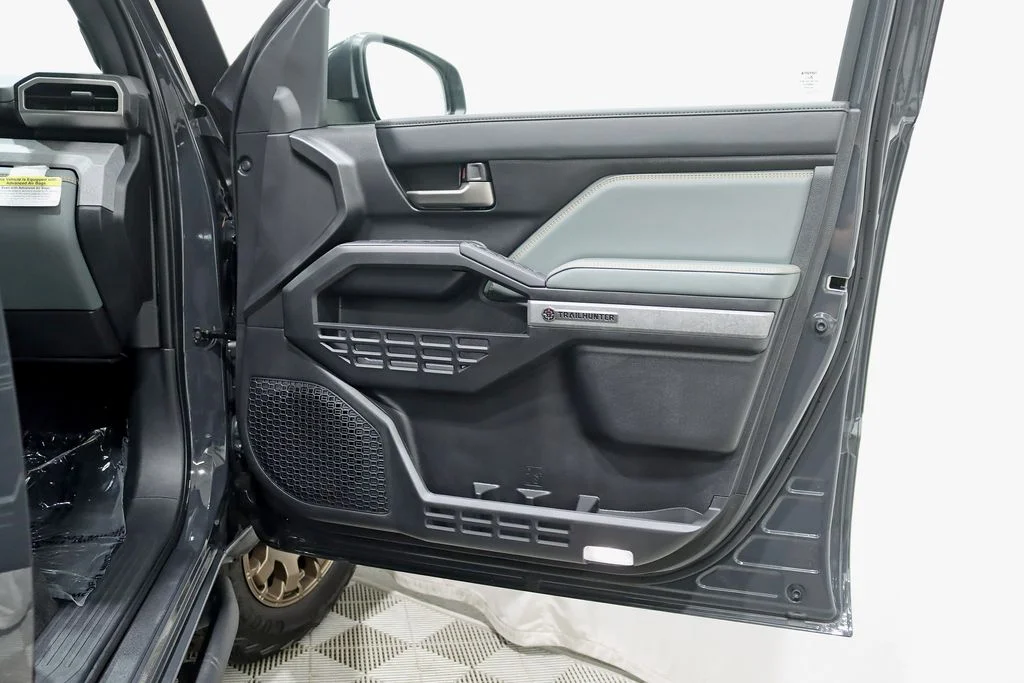 2025 Toyota Tacoma Hybrid Trailhunter