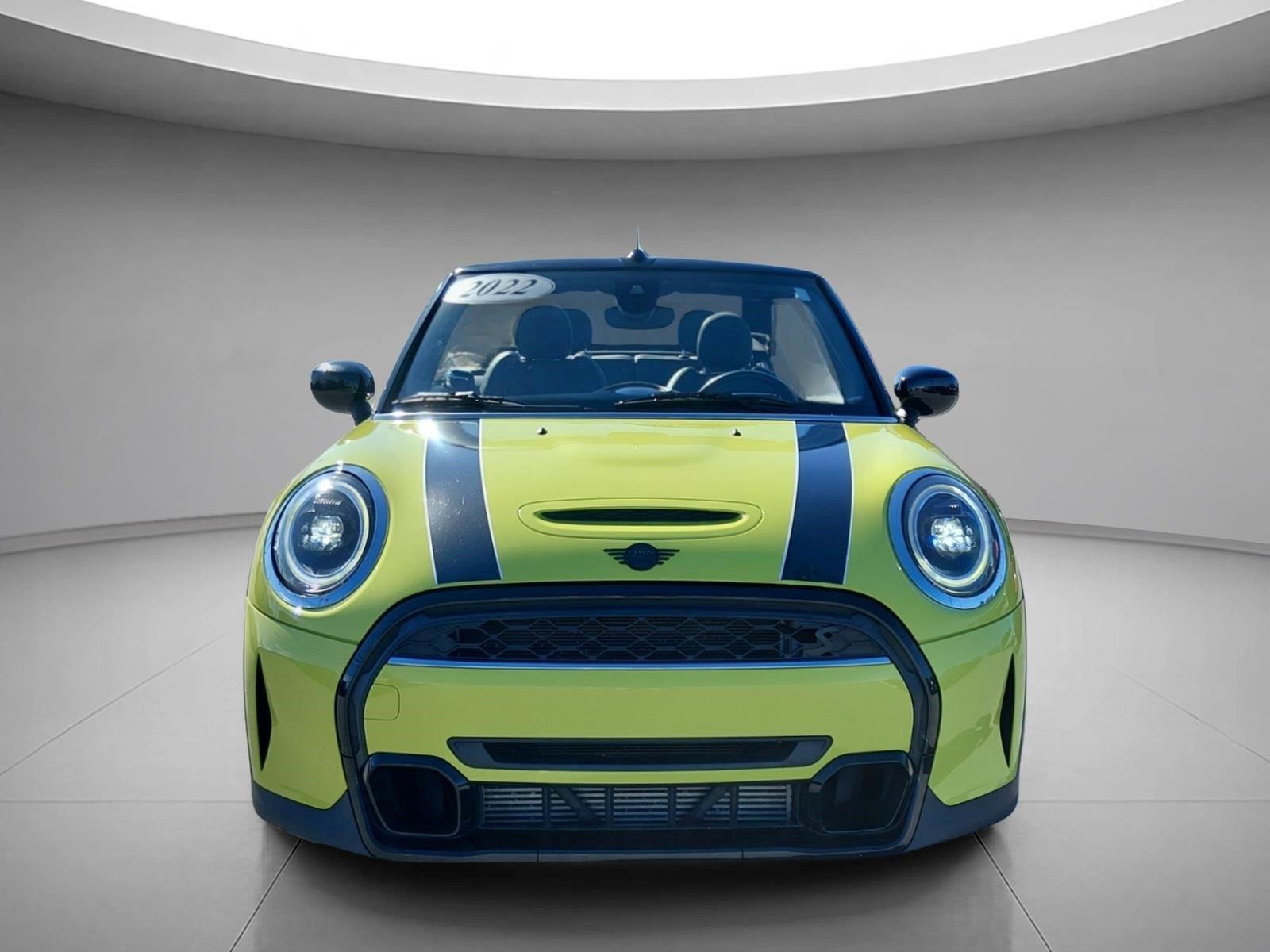 Used 2022 Zesty Yellow MINI Cooper S image 9