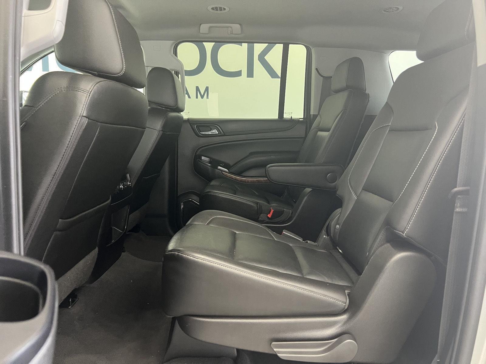 Used 2020 Silver Ice Metallic Chevrolet Premier image 22