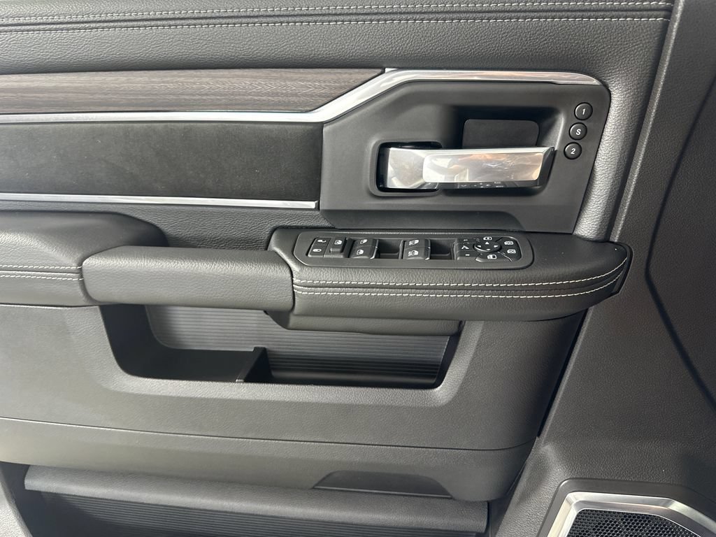 2026 RAM 2500 Laramie - Photo 21