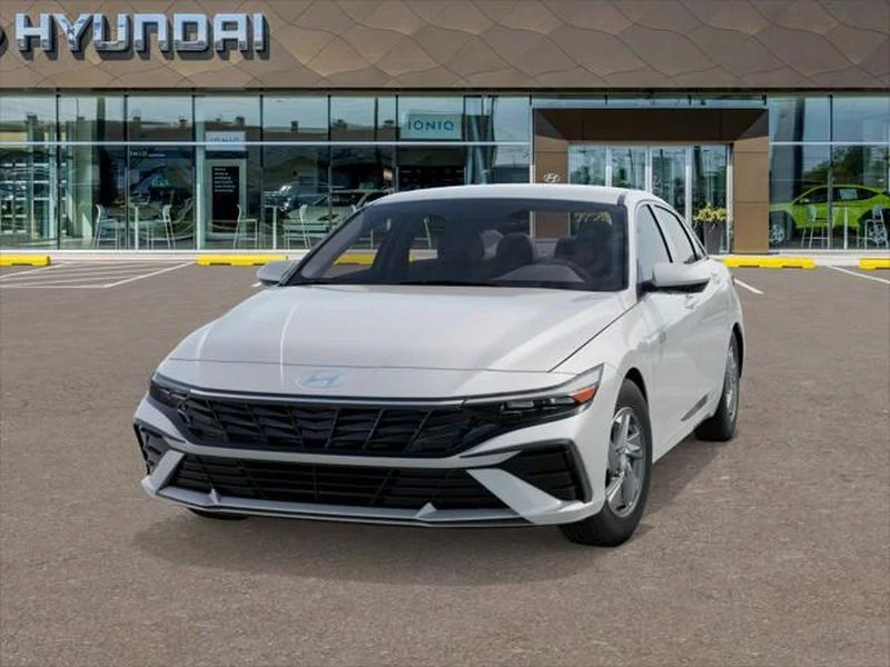 New 2026 Serenity White Hyundai SE image 6
