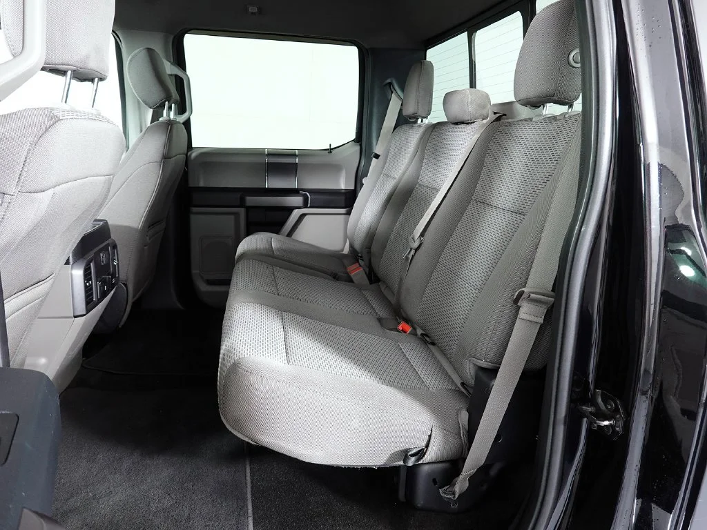 Used 2019 Black Ford XLT image 12