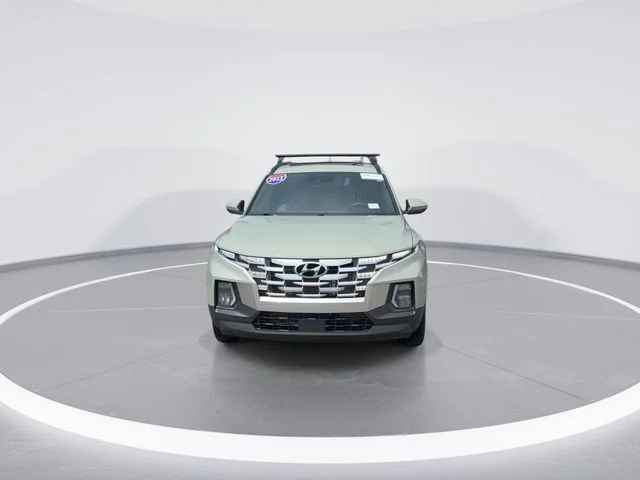 Used 2023 Green Hyundai SEL Premium image 2