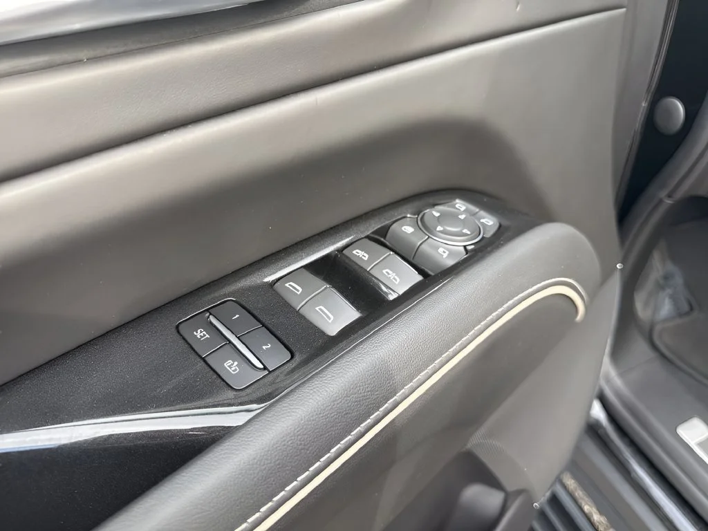 Used 2023 Black Raven Cadillac Sport Platinum image 36