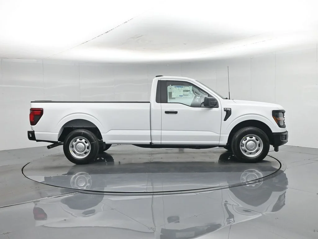 New 2026 White Ford XL image 22