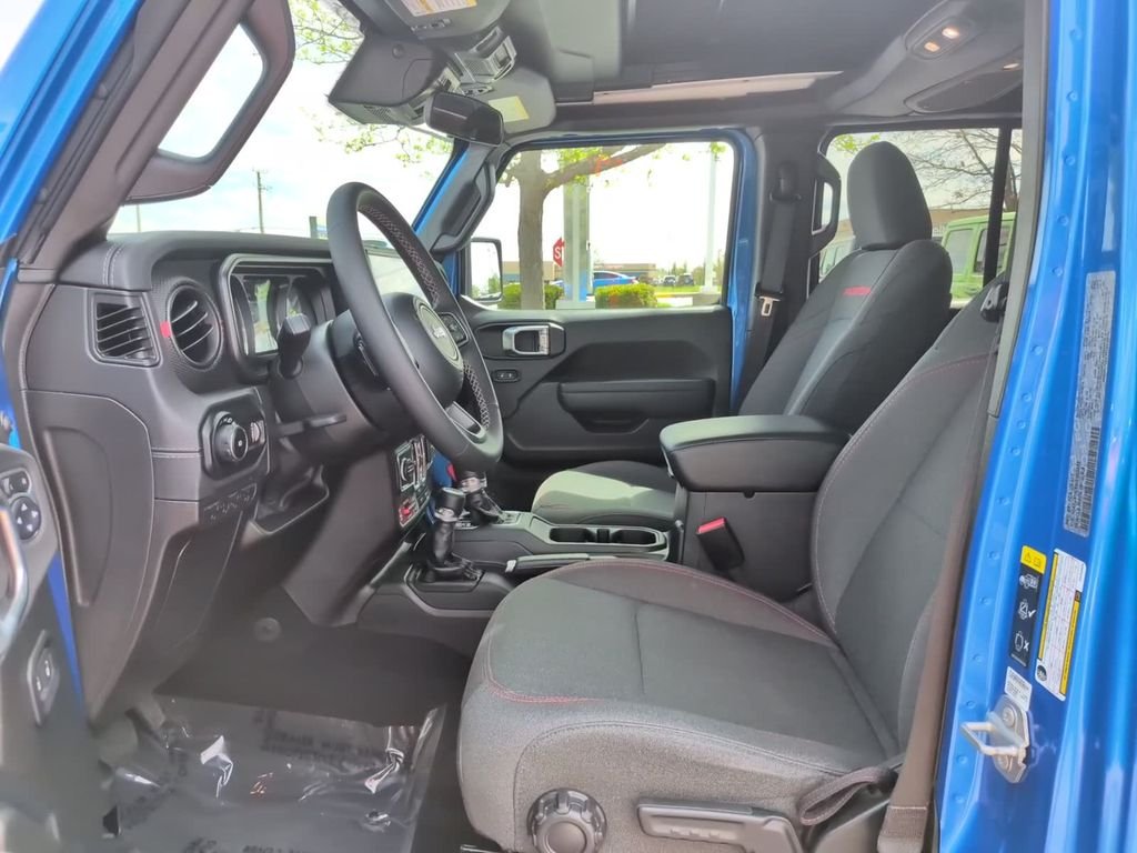 Used 2025 Blue Jeep Rubicon image 18