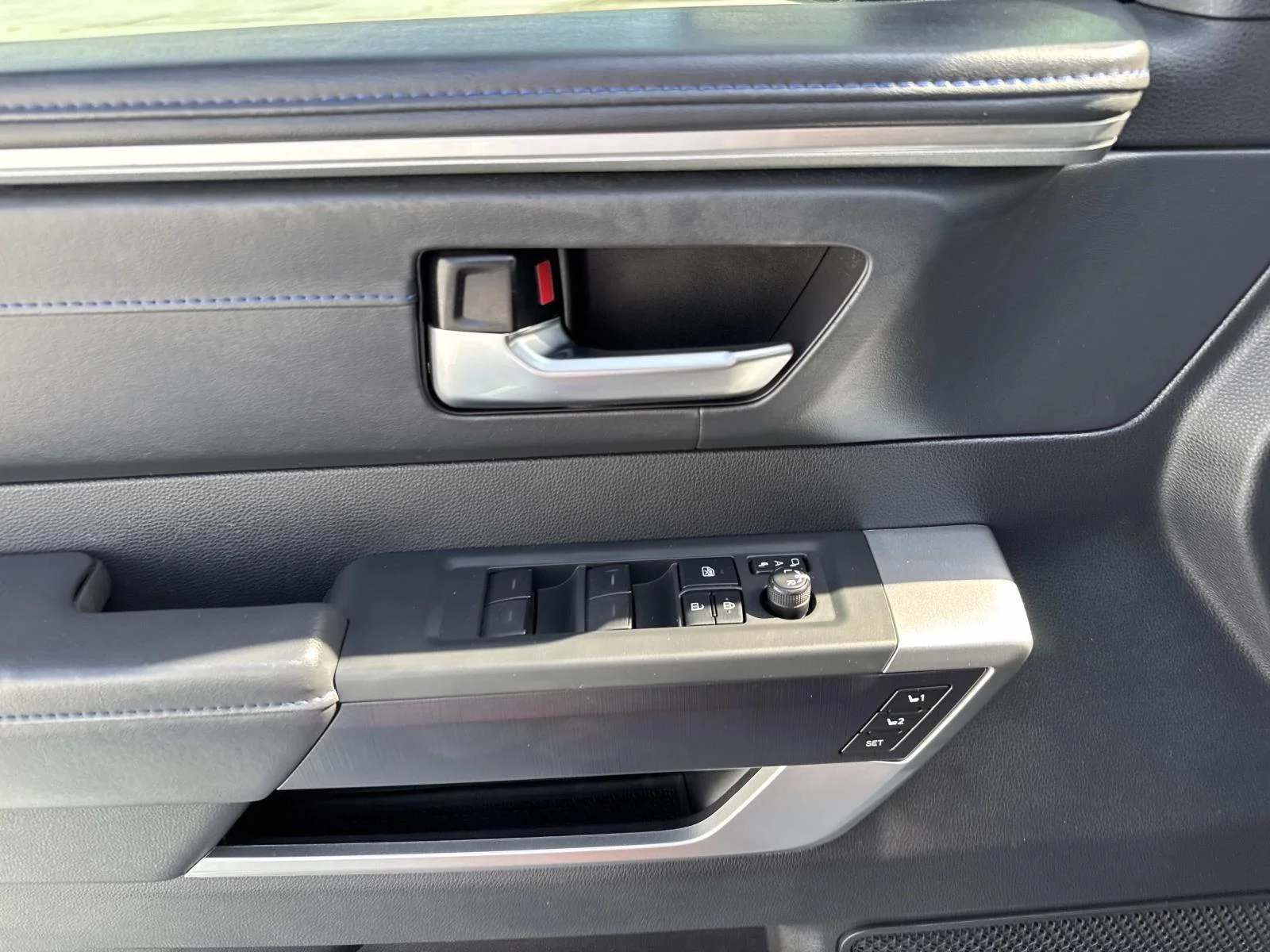 2022 Toyota Tundra Platinum - Photo 20