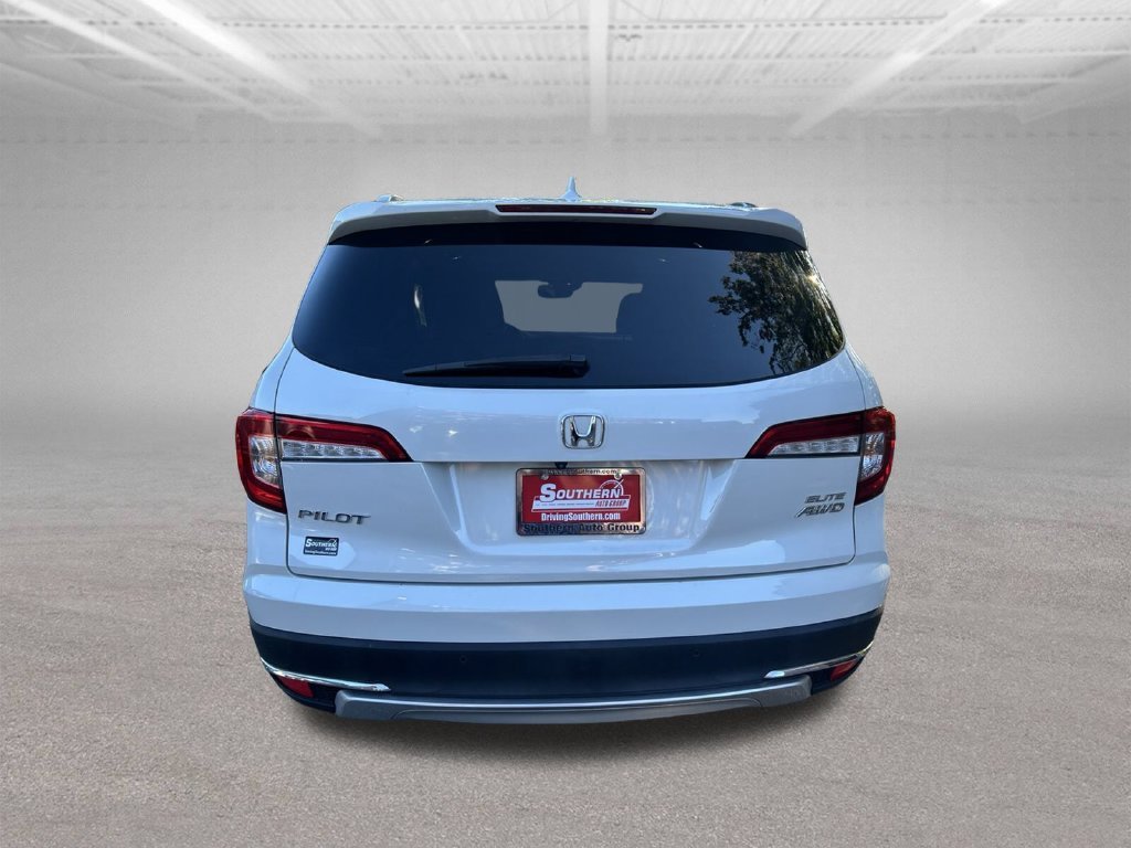Used 2021 White Honda Elite image 4