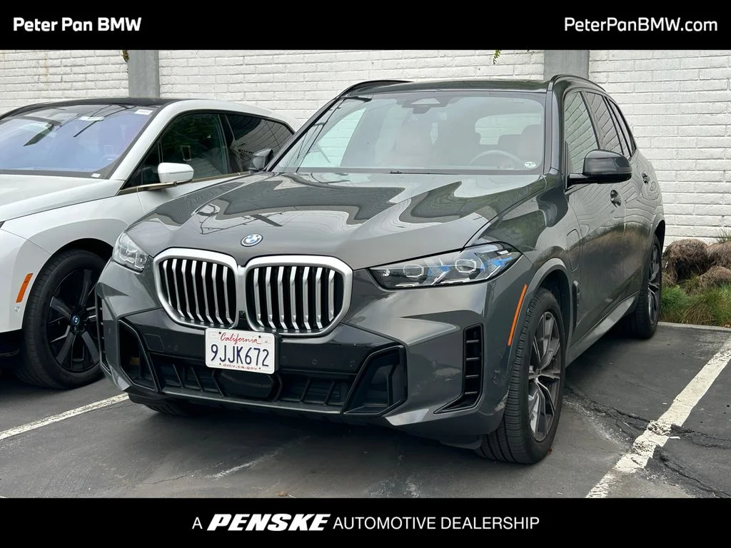 2024 BMW X5 xDrive50e's photo