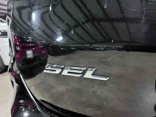 Used 2024 Black Ford SEL image 25