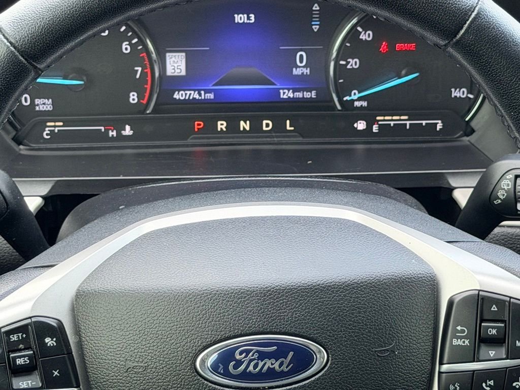 Certified Used 2022 Black Ford XLT image 19