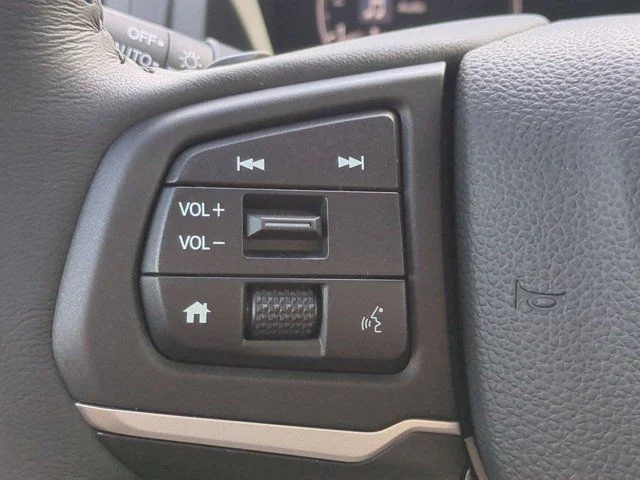 New 2026 Sonic Gray Pearl Honda RTL image 23