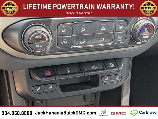 Used 2016 Red Chevrolet Z71 image 22
