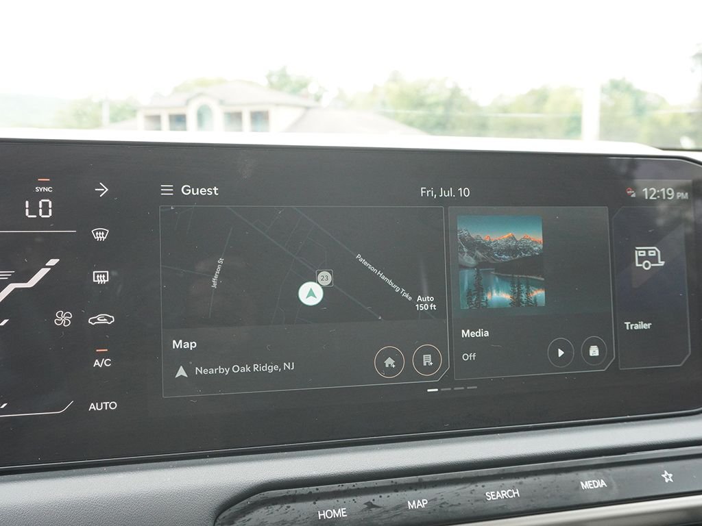 Used 2027 Black Kia S image 58