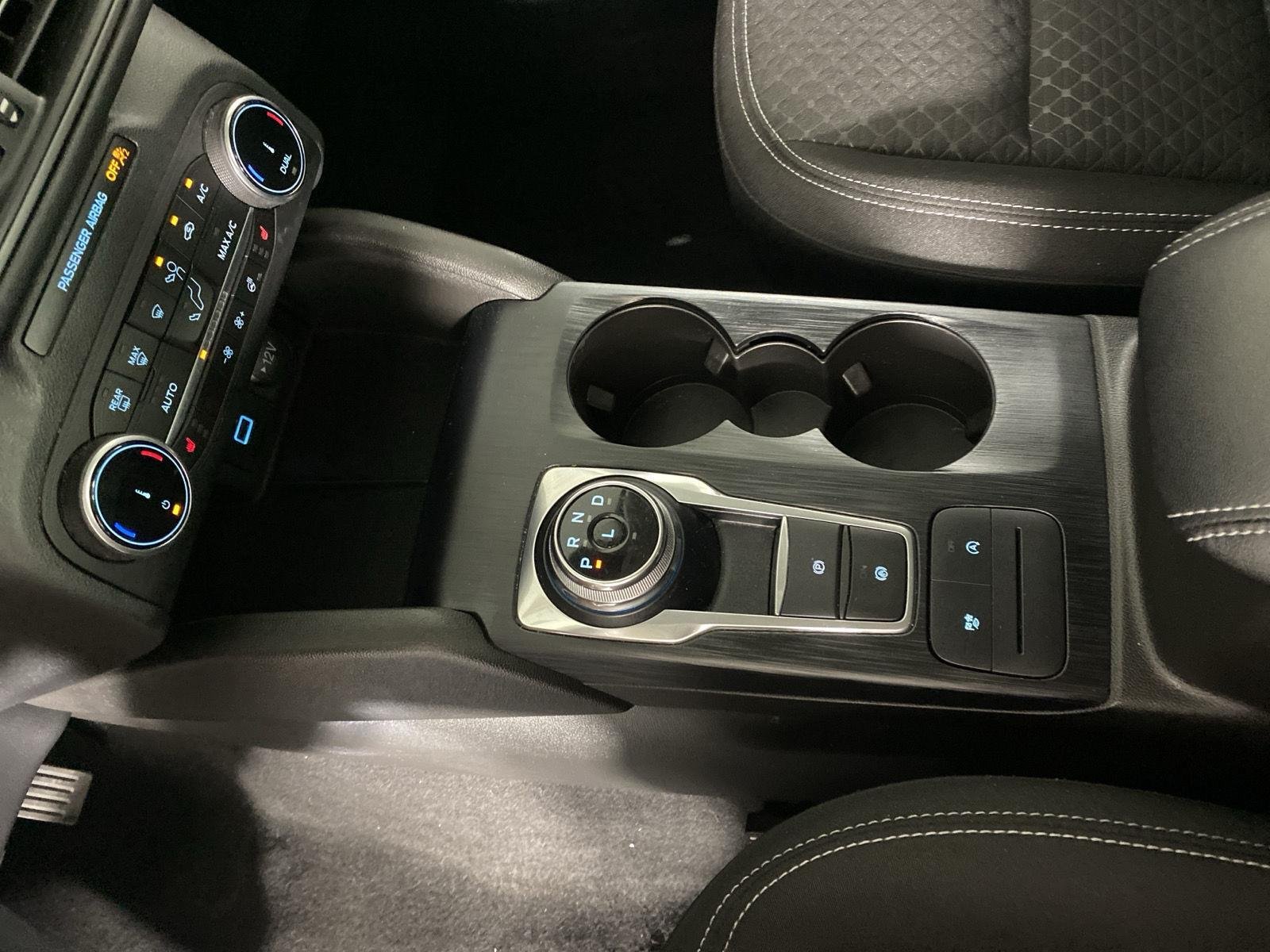 Used 2023 Vapor Blue Ford Active image 21