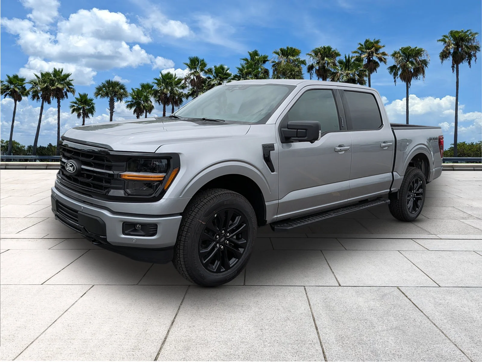 New 2026 Iconic Silver Metallic Ford XLT image 3