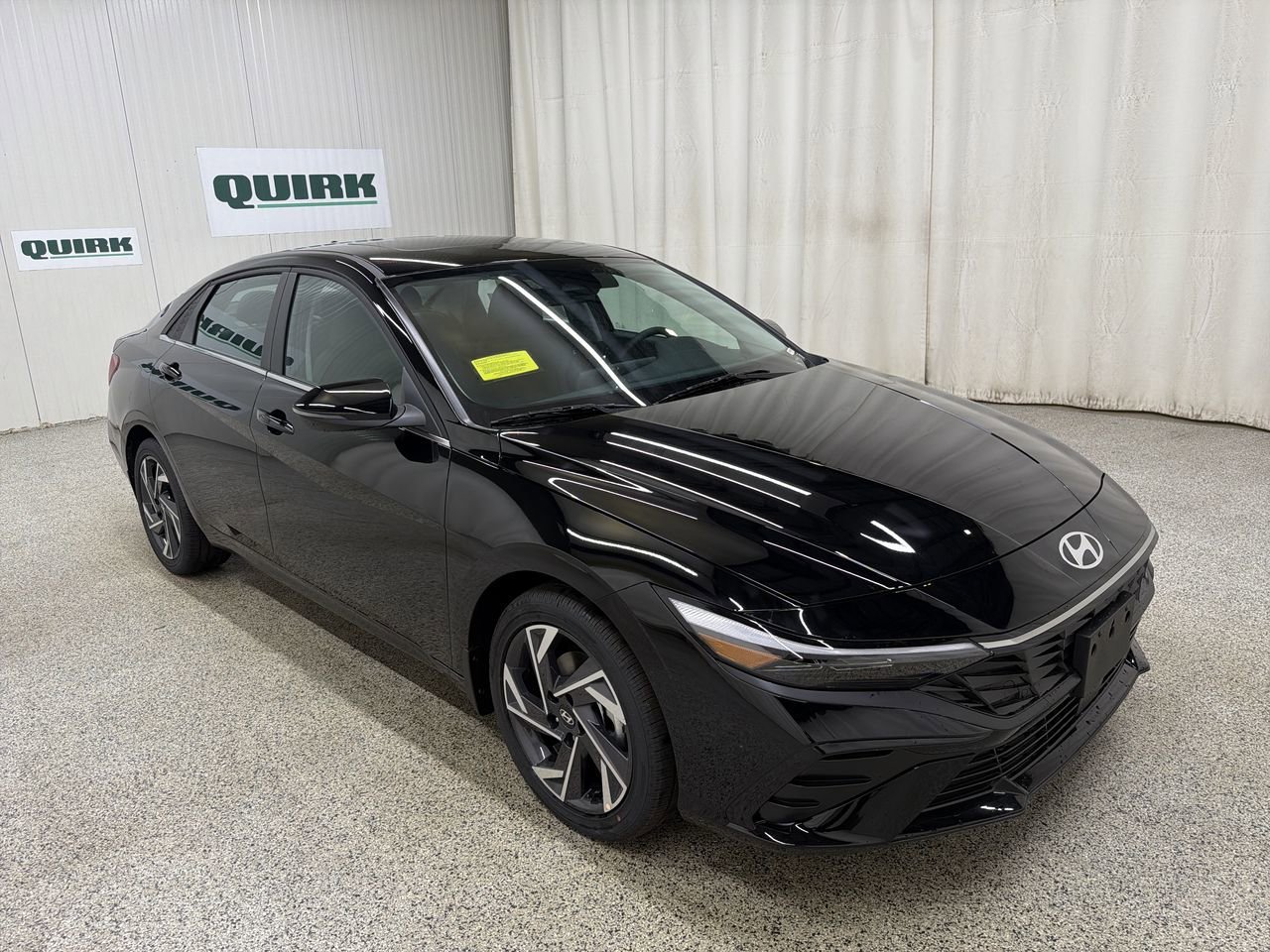 2026 Hyundai Elantra 2.0 Limited IVT's photo