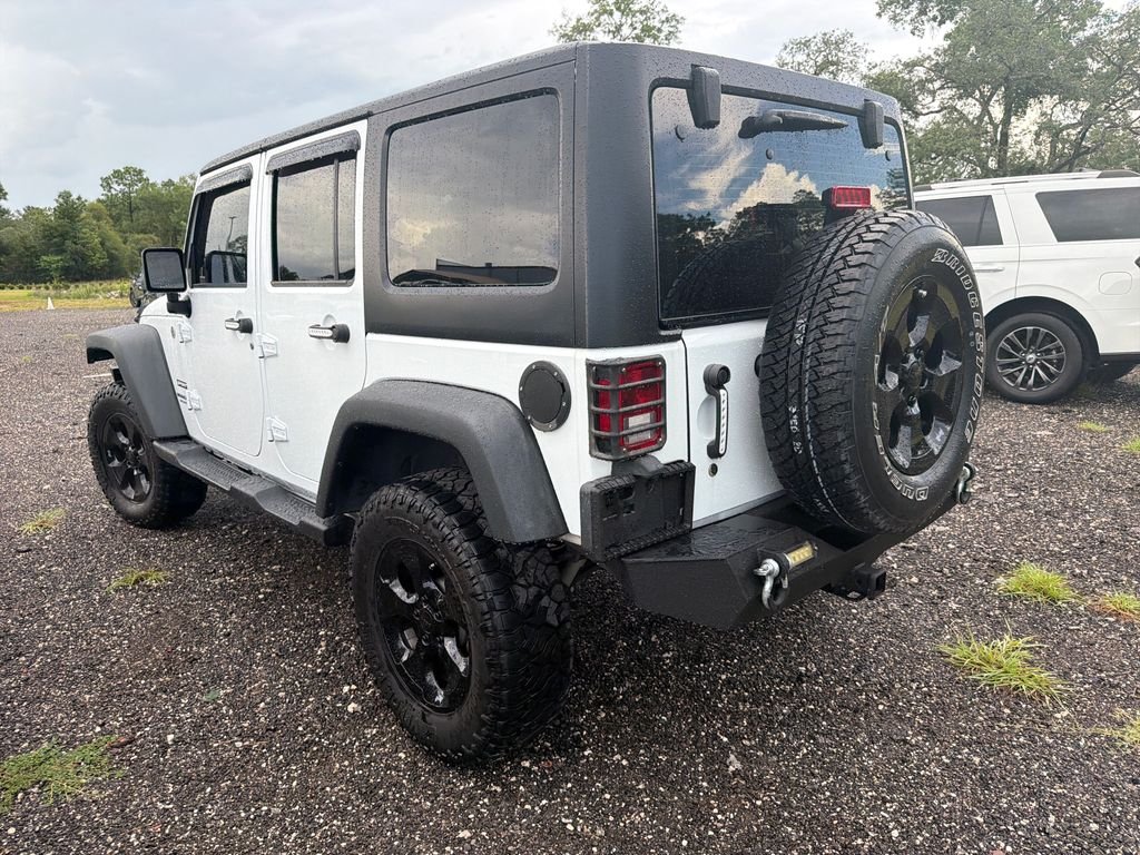 Used 2017 White Jeep Unlimited Sport image 5
