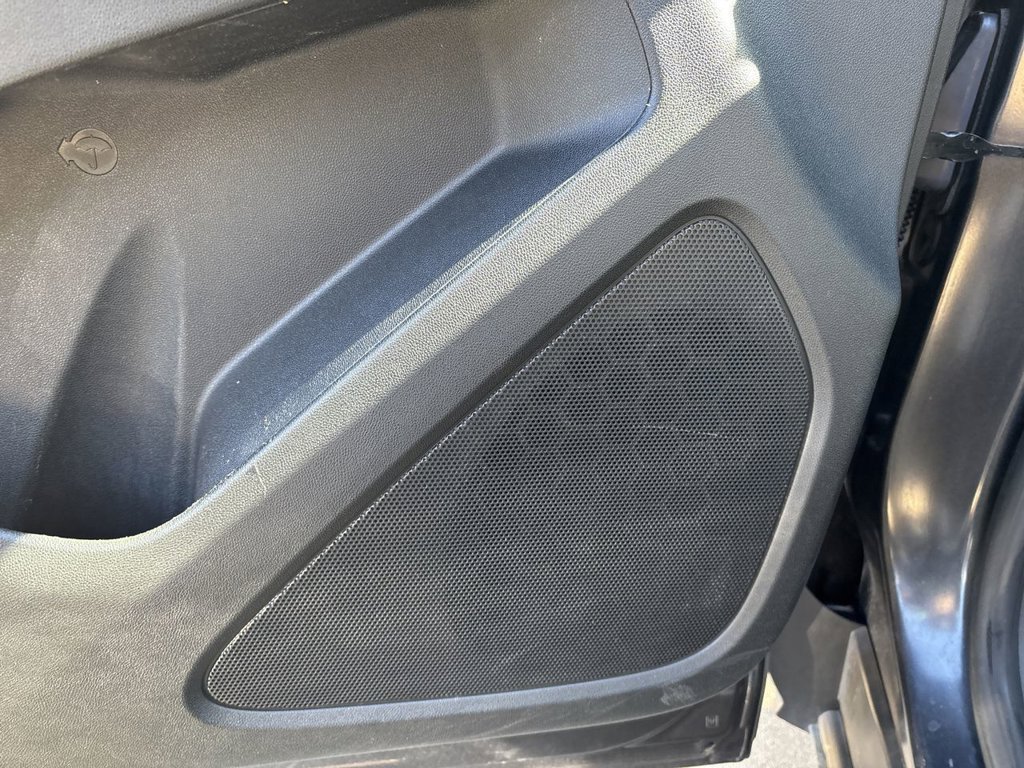 2022 Chevrolet Equinox LT - Photo 28