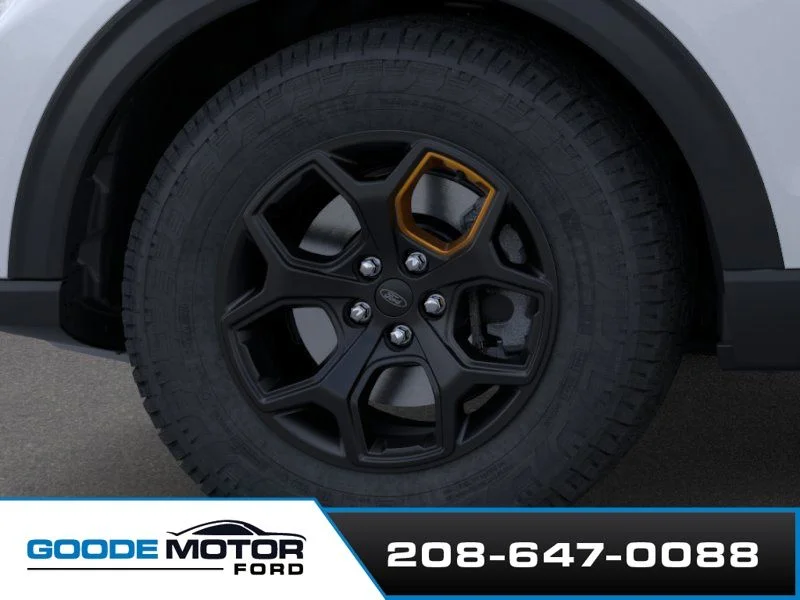New 2026 Space White Metallic Ford Tremor® image 19