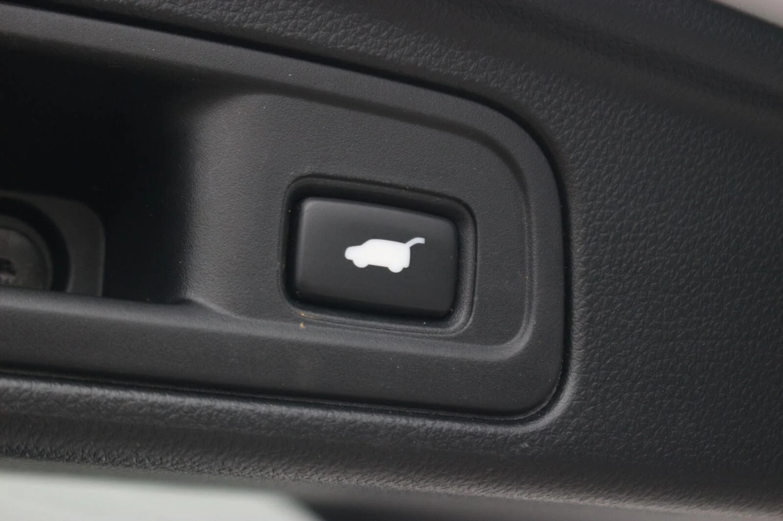 Used 2020 White Honda EX-L image 12