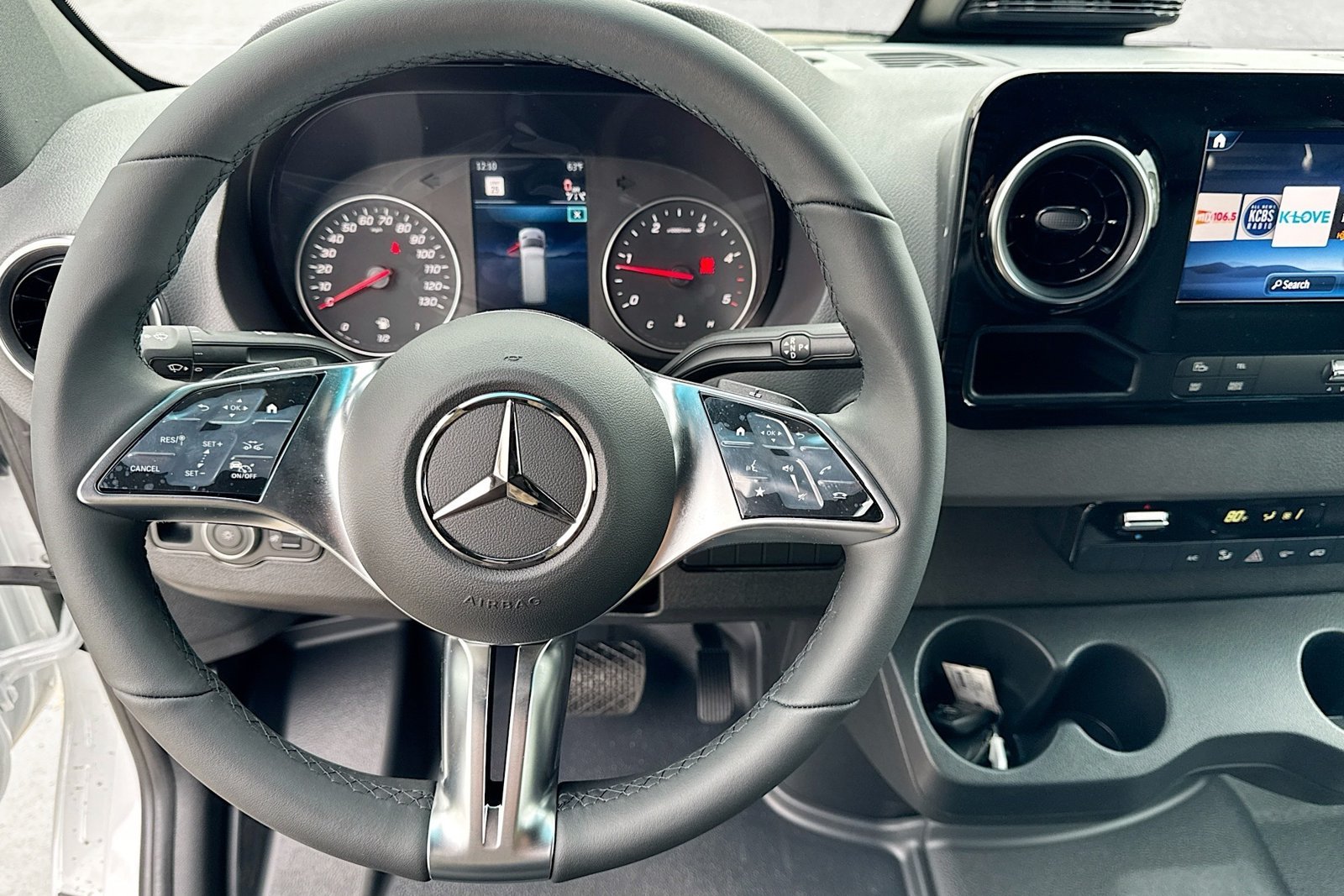 New 2026 Arctic White Mercedes-Benz  image 11