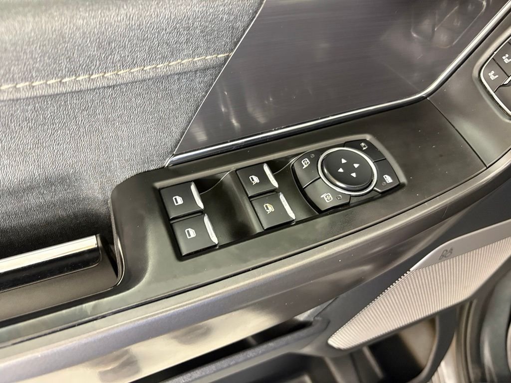 Used 2024 Gray Ford Lariat image 15