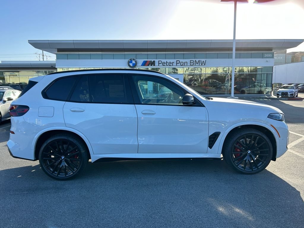 New 2026 Alpine White BMW xDrive40i image 6