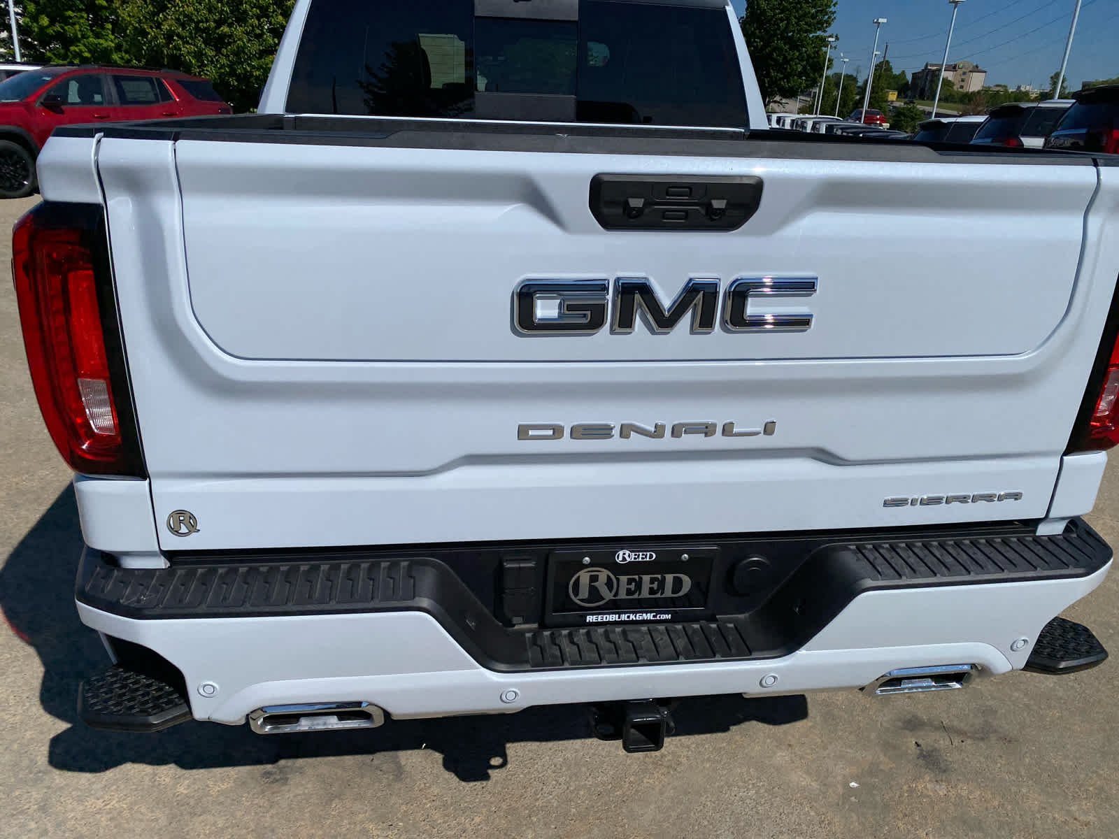 New 2026 Glacier White Tricoat GMC Denali Ultimate image 28