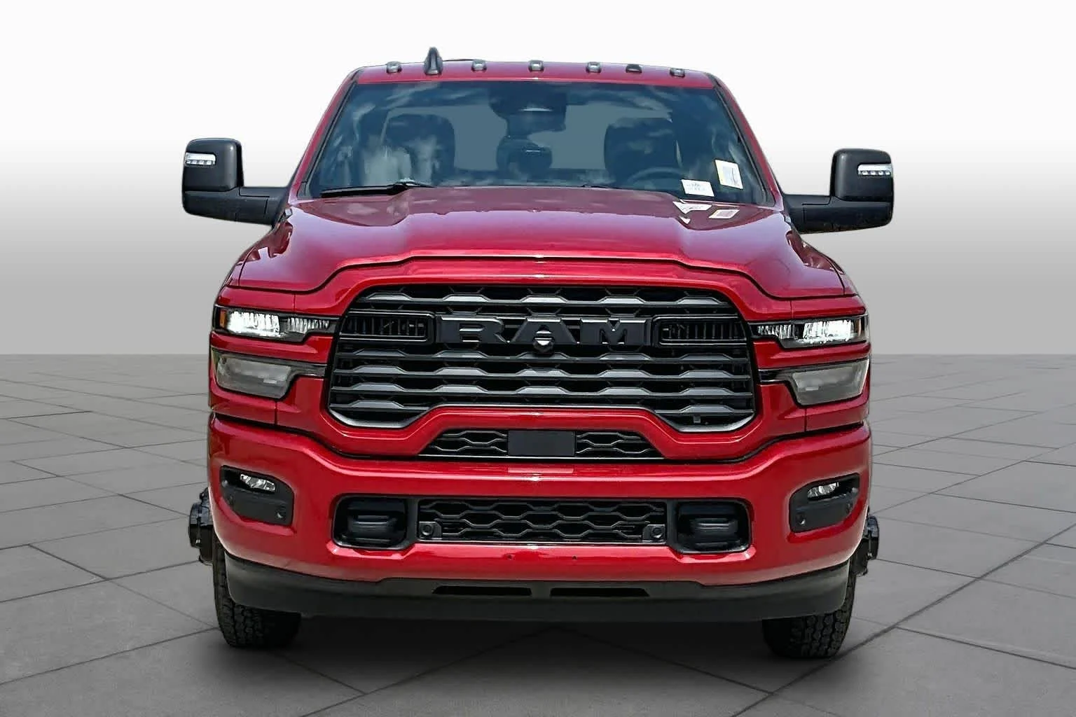New 2026 Molten Red Pearl-Coat Exterior Paint RAM Big Horn image 4