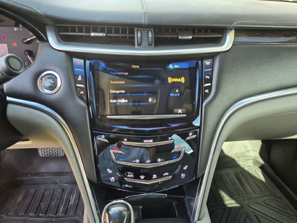 Used 2016 Gray Cadillac Luxury image 33