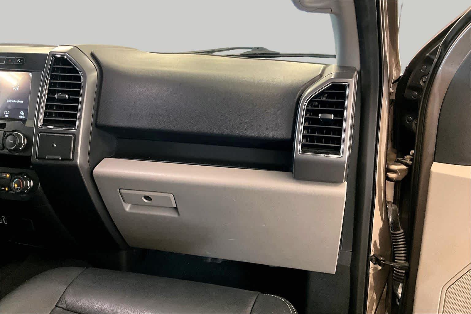 Used 2019 Stone Gray Metallic Ford XLT image 17