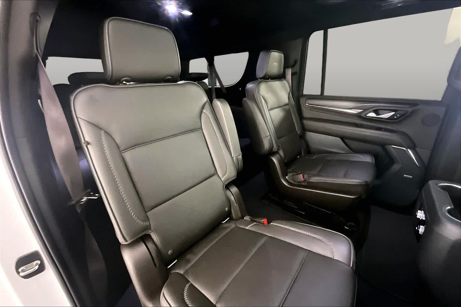 Used 2022 Summit White GMC Denali image 20