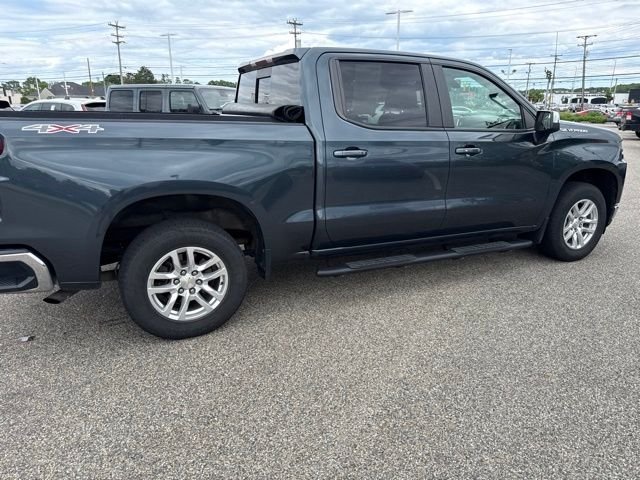 Used 2020 Gray Chevrolet LT image 22