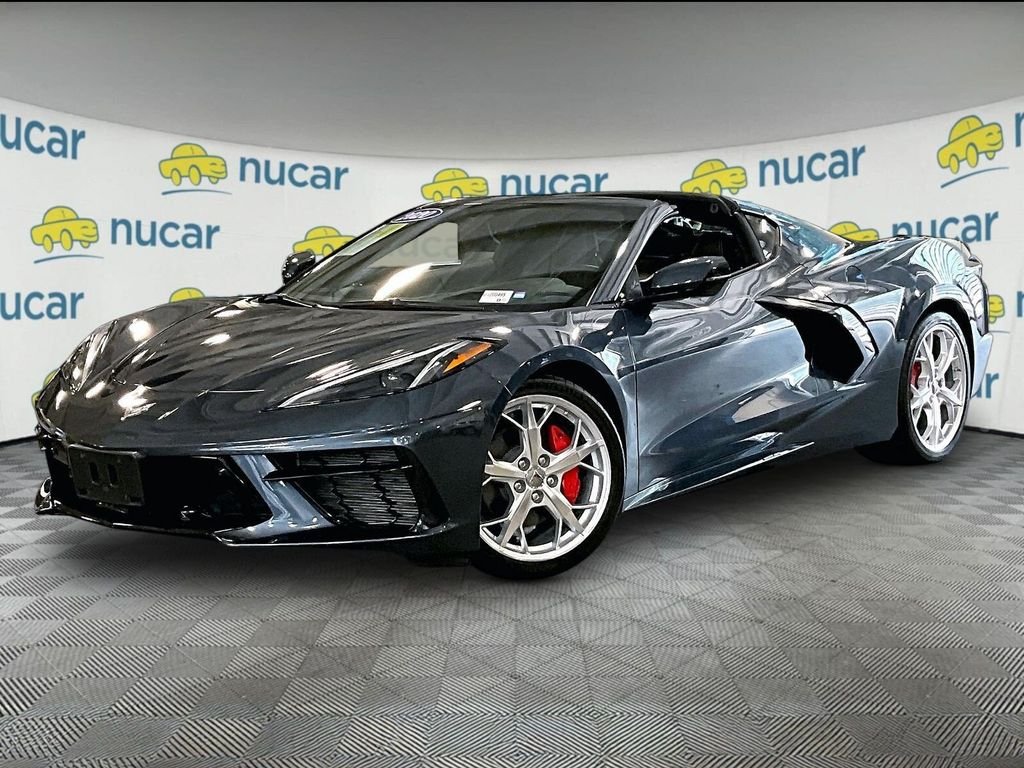 Used 2020 Gray Chevrolet Stingray image 3