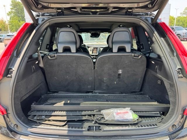 Used 2020 Black Volvo T6 Momentum image 39