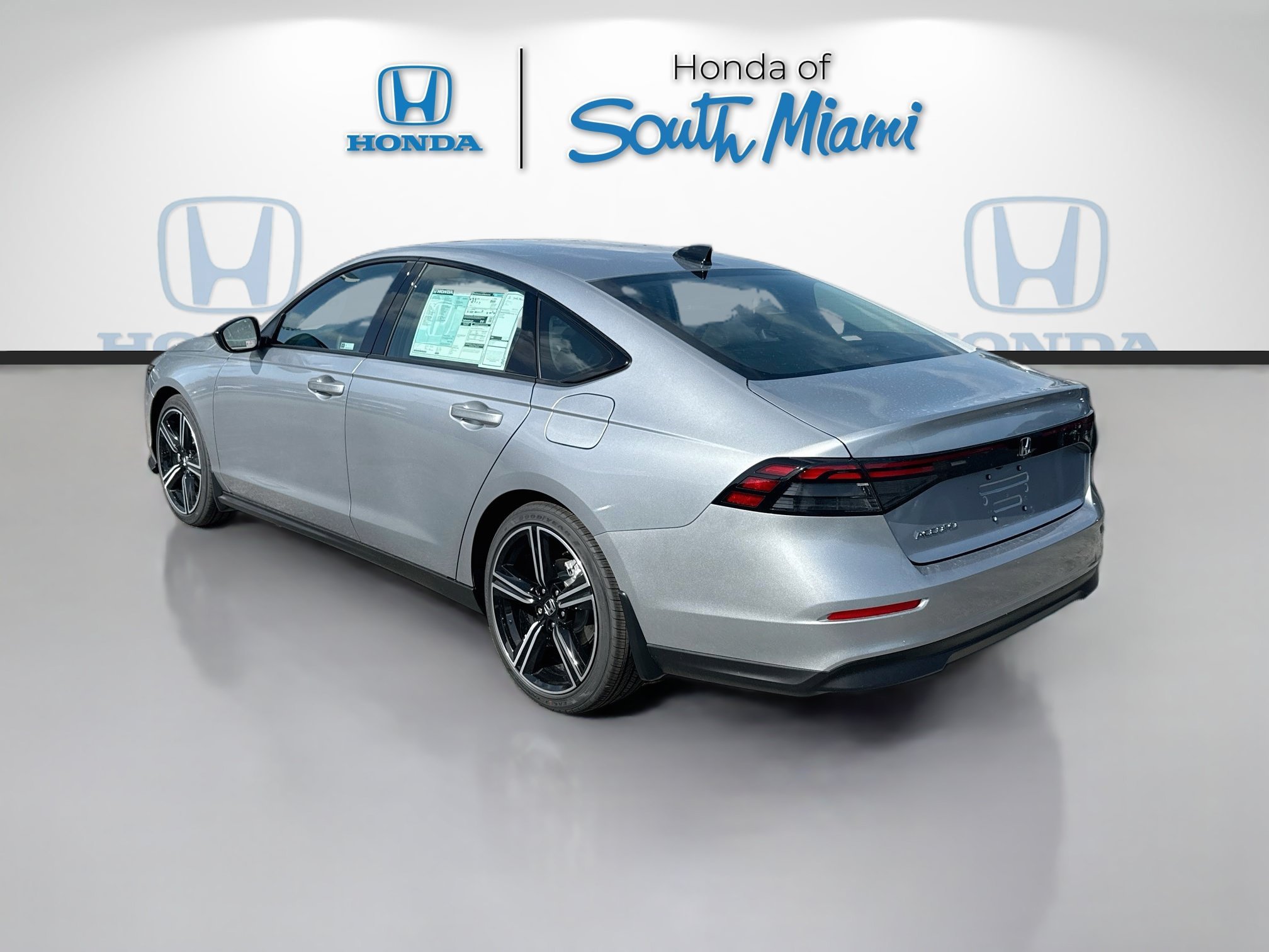 New 2026 Solar Silver Metallic Honda SE image 5