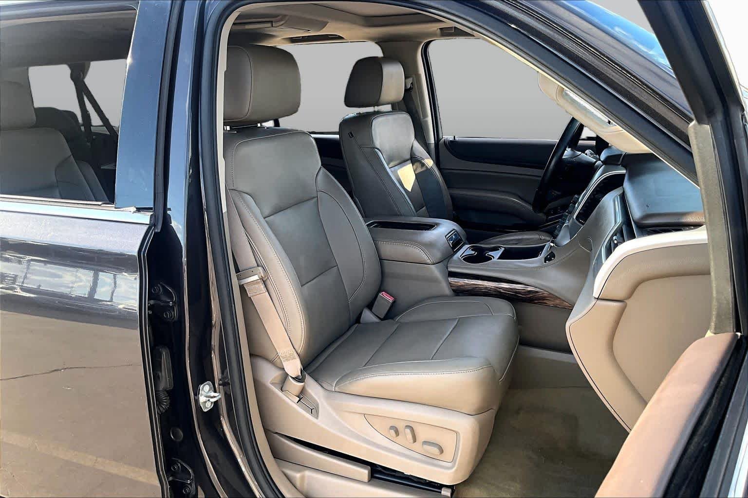 Used 2015 Iridium Metallic GMC SLT image 8