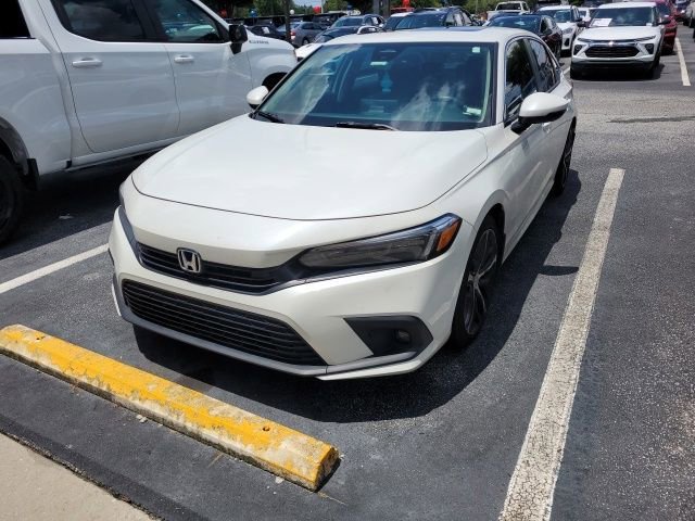 2024 Honda Civic Touring CVT's photo