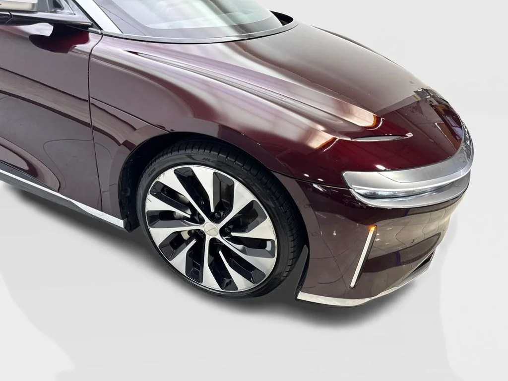 Used 2022 Red Lucid Grand Touring image 17